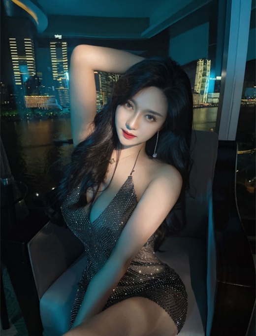 160547wn4m9jn5z46j49jn.jpg